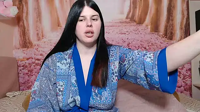 Snapshot of Annatrybebetter chatting on November 2025 08:40:02 PM Annatrybebetter online show from November 2025 08:40:02 PM