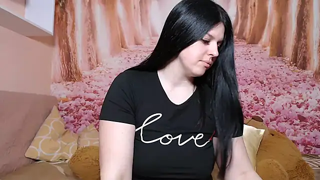 Snapshot of Annatrybebetter chatting on March 2026 08:23:01 PM Annatrybebetter online show from March 2026 08:23:01 PM