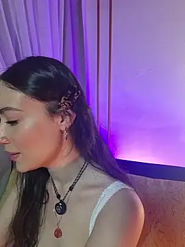 Kate Amaretto  online show from February 2026 08:35:01 PM