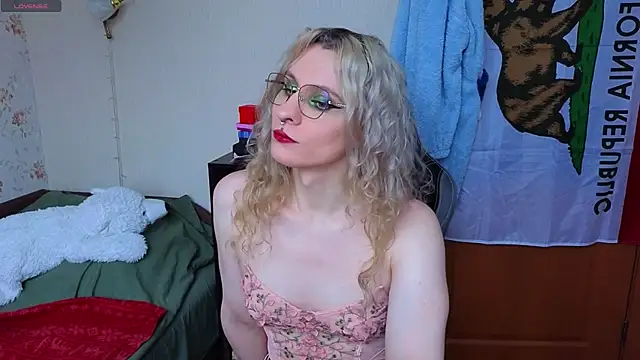 Lori Myaf online show from February 2026 01:37:02 PM