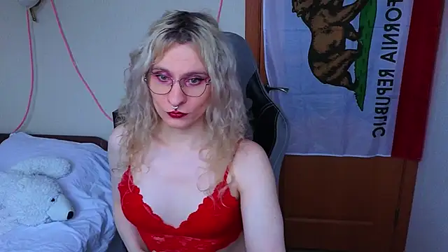 Lori Myaf online show from March 2026 02:56:02 PM