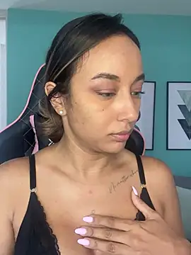 DianaHopson online show from January 2025 06:02:01 PM