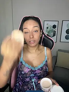 DianaHopson online show from January 2025 11:13:02 AM