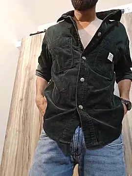 18 couple sex online show from May 2026 09:32:02 PM