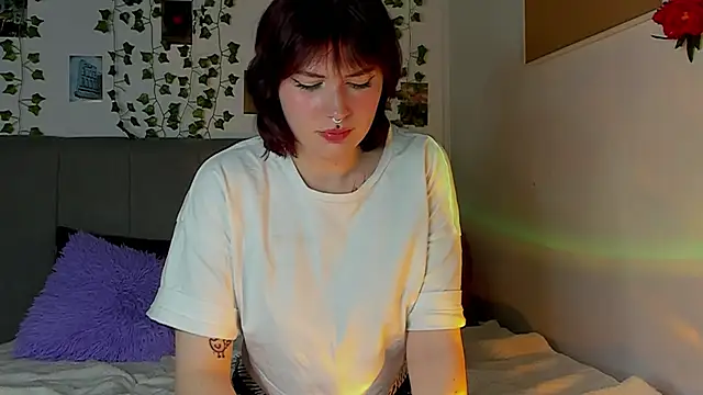 miss Lizzy online show from December 2024 04:34:02 AM