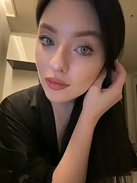 Angela Fosterr online show from June 2026 04:22:01 PM