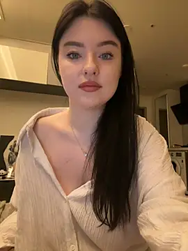 Angela Fosterr online show from July 2026 06:24:02 PM