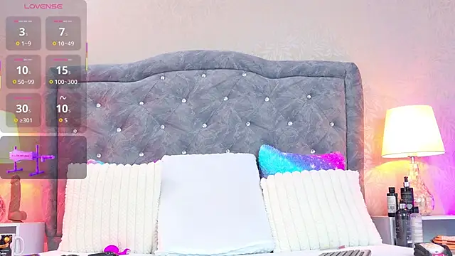 Snapshot of ZafiroClean chatting on January 2026 07:30:01 PM ZafiroClean online show from January 2026 07:30:01 PM