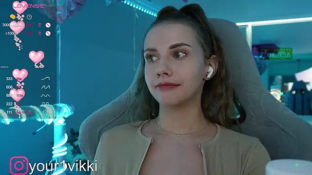 Vikki Cheese online show from December 2024 10:05:02 PM