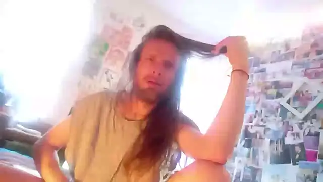 Snapshot of DownstairsSky chatting on January 2025 12:47:02 PM DownstairsSky online show from January 2025 12:47:02 PM