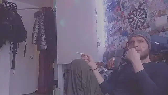 Snapshot of DownstairsSky chatting on February 2025 02:00:01 PM DownstairsSky online show from February 2025 02:00:01 PM