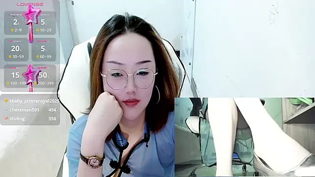 Snapshot of -orange_ chatting on January 2025 09:11:02 AM -orange online show from January 2025 09:11:02 AM