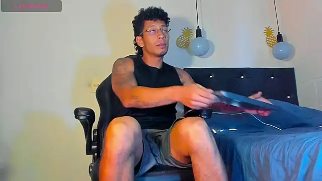 FuckHardlove online show from January 2025 10:58:02 PM