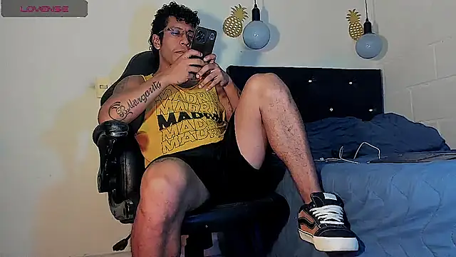 FuckHardlove online show from March 2025 03:45:01 AM