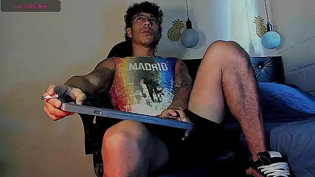 FuckHardlove online show from March 2025 04:13:01 PM