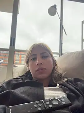 Ameellie online show from July 2026 02:32:02 PM