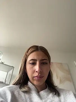 Ameellie online show from July 2026 01:59:02 PM