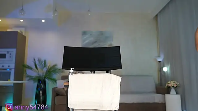 anny54784 online show from May 2026 04:17:02 AM