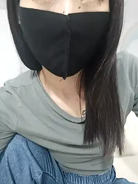 I AM NOT A SLUT online show from March 2025 03:13:02 AM