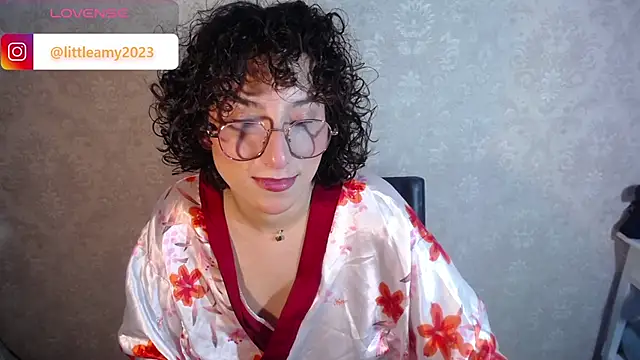 Snapshot of little__amy_ chatting on March 2025 08:43:01 PM little amy online show from March 2025 08:43:01 PM