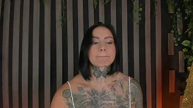 Snapshot of Kleeopatra_ chatting on December 2024 08:22:01 AM Kleeopatra online show from December 2024 08:22:01 AM