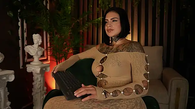 Snapshot of Kleeopatra_ chatting on September 2025 11:29:01 PM Kleeopatra online show from September 2025 11:29:01 PM