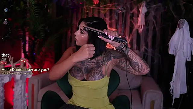 Snapshot of Kleeopatra_ chatting on October 2025 07:11:01 PM Kleeopatra online show from October 2025 07:11:01 PM