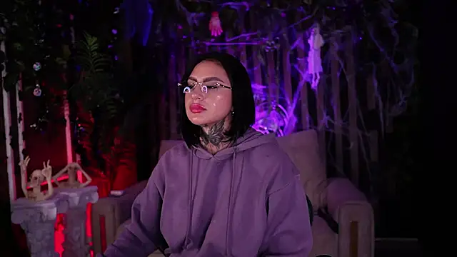 Snapshot of Kleeopatra_ chatting on October 2025 02:45:02 AM Kleeopatra online show from October 2025 02:45:02 AM