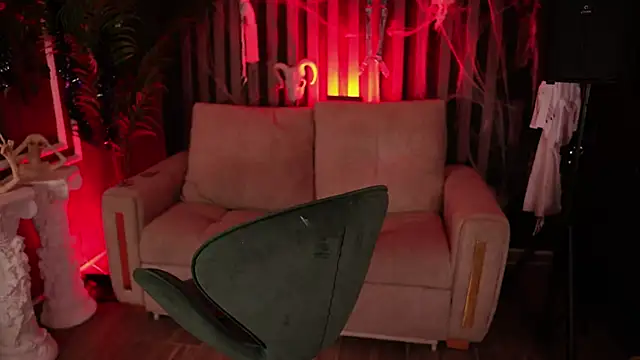 Snapshot of Kleeopatra_ chatting on November 2025 07:00:01 AM Kleeopatra online show from November 2025 07:00:01 AM