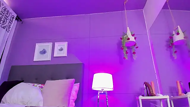 Coco Kiss online show from March 2025 05:06:02 PM