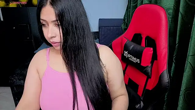 charlotee lovee69 online show from June 2026 01:52:01 AM