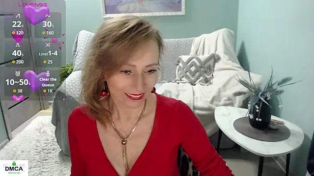 HornyMilf 777 online show from November 2025 05:32:02 AM