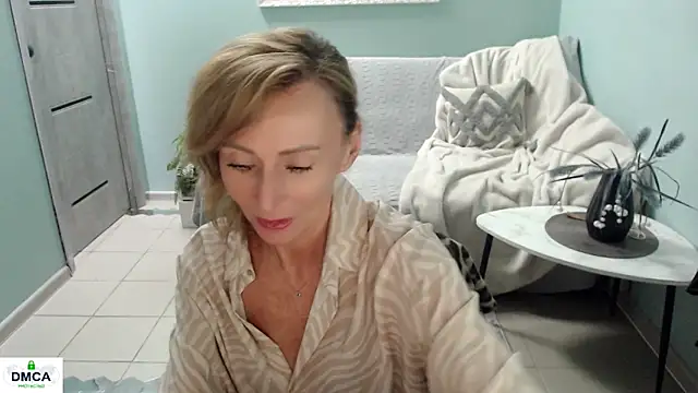 HornyMilf 777 online show from June 2026 07:17:01 AM
