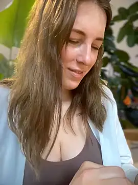 MommmyYummy online show from June 2026 02:28:02 PM