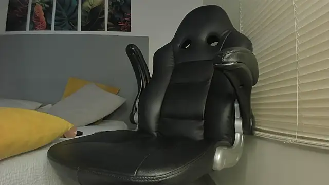  Molly rosse  online show from February 2026 12:11:01 PM