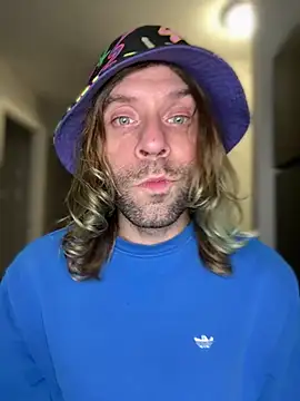 Snapshot of 4kUsh2Fashion0 chatting on December 2024 12:35:02 AM 4kUsh2Fashion0 online show from December 2024 12:35:02 AM