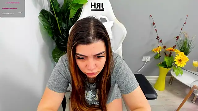 EveEvian online show from April 2026 11:53:01 AM
