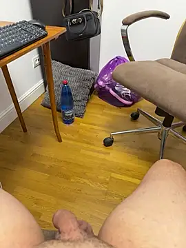 EveEvian online show from July 2026 06:42:02 PM