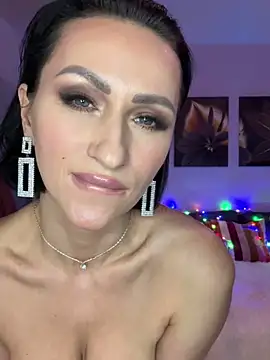 Snapshot of KatyEvanss chatting on December 2024 09:28:01 PM KatyEvanss online show from December 2024 09:28:01 PM