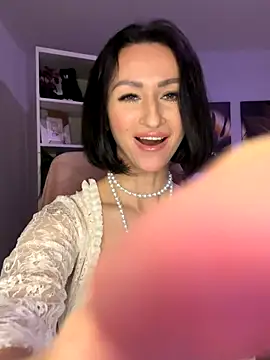 Snapshot of KatyEvanss chatting on October 2025 06:07:01 PM KatyEvanss online show from October 2025 06:07:01 PM