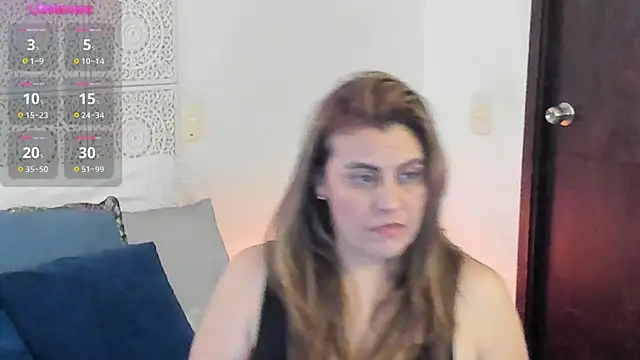 V monse online show from November 2025 08:11:01 PM