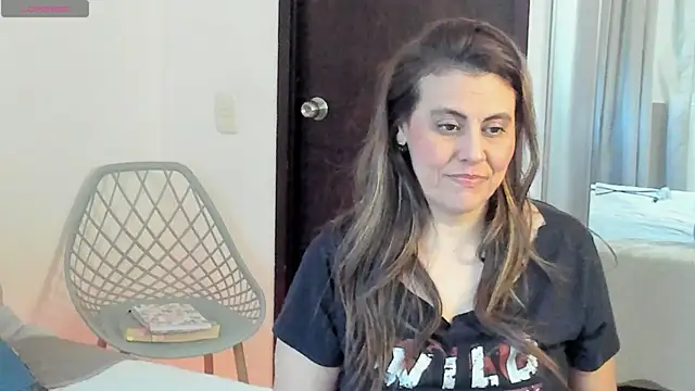 V monse online show from July 2026 09:55:01 PM