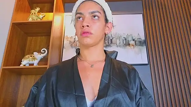 Alahia Rodriguez online show from May 2026 08:05:01 PM