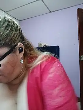 EllisW8 online show from May 2026 10:57:02 AM