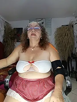 evelin hott online show from May 2026 01:58:01 AM