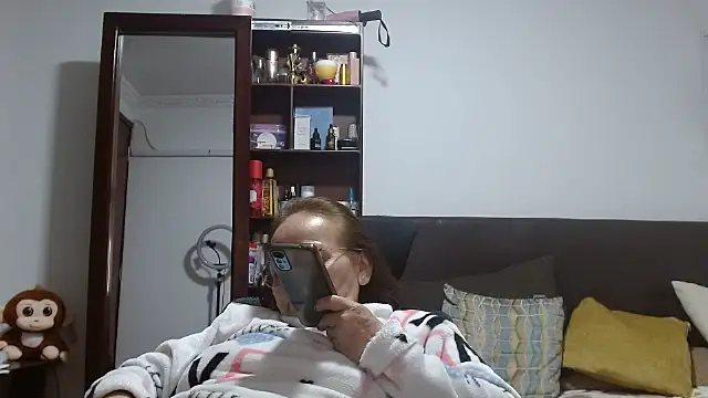 asleycavta online show from September 2025 01:31:02 AM