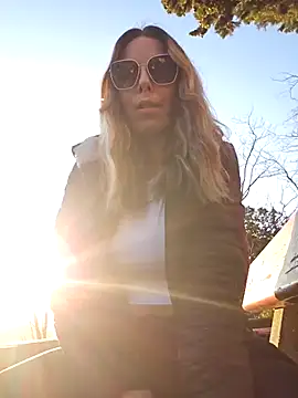 Mia Railey online show from February 2025 04:21:01 PM