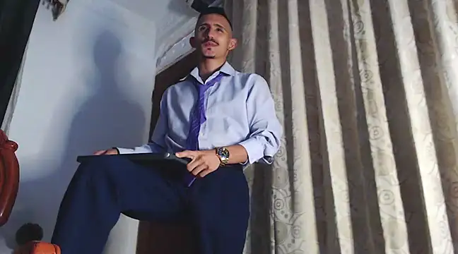 HomeAloneK online show from January 2025 08:56:01 PM