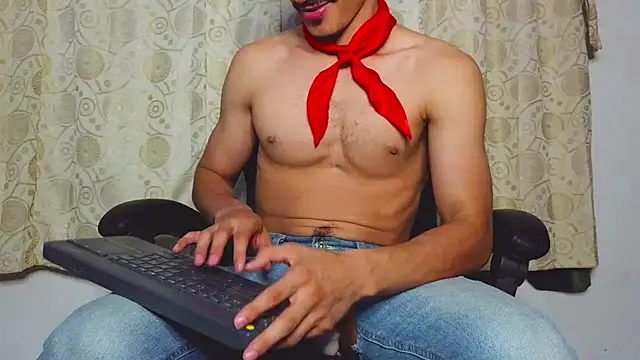 HomeAloneK online show from July 2026 07:56:02 PM