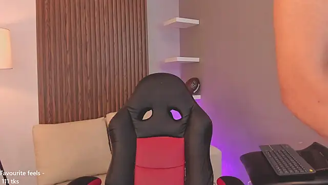 liam collins21 online show from January 2025 02:35:01 PM